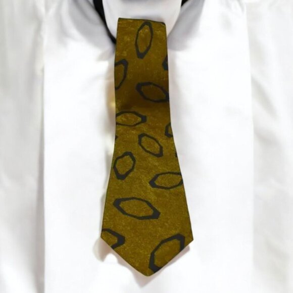 Vintage Designer Giorgio Armani Cravatte Tie 100% Pure Silk Golden Brown